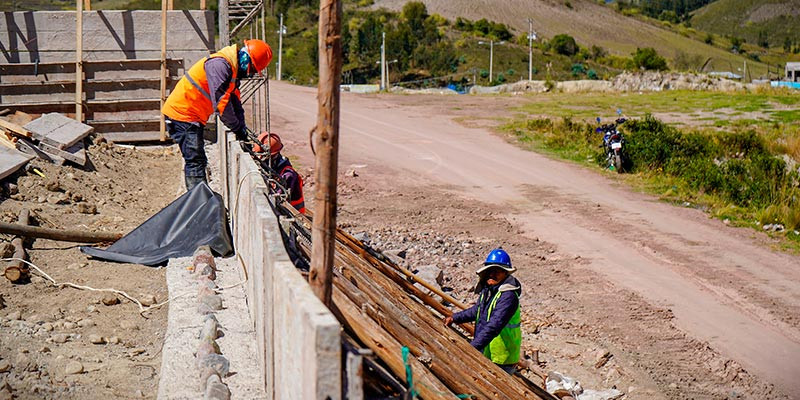 BARRIO_CARAPUNGO-CONSTRUCCION_DE_MURO_PARA_WEB_3.jpg