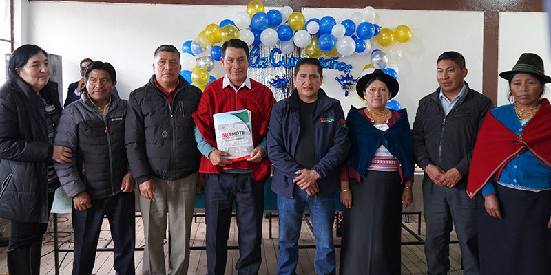 ENTREGA_DE_ESCRITURAS_PALMIRA_DAVALOS_PARA_WEB_5.jpg