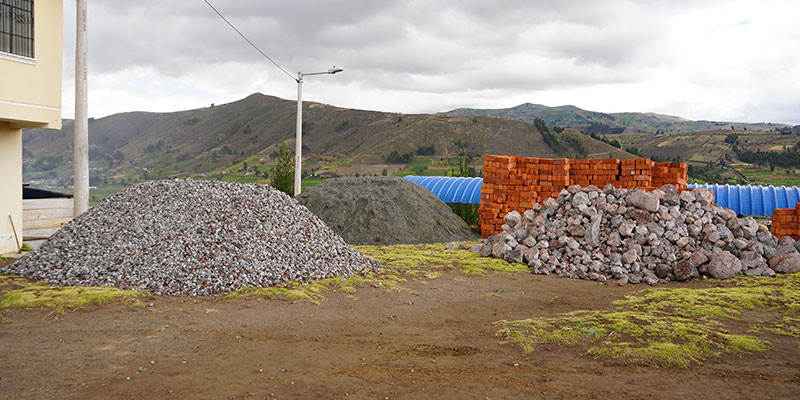 ENTREGA_DE_MATERIALES_INMACULADA_CONCEPCIÓN_PARA_WEB_2.jpg