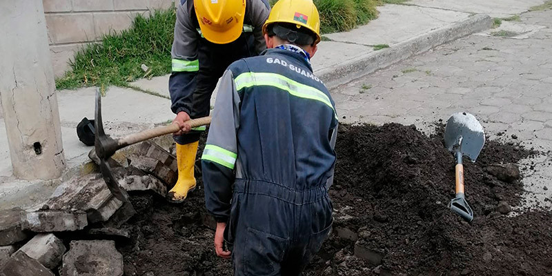 TRABAJO_DE_MANTENIMIENTO_RED_DE_AGUA_POTABLE_PARA_WEB_2.jpg