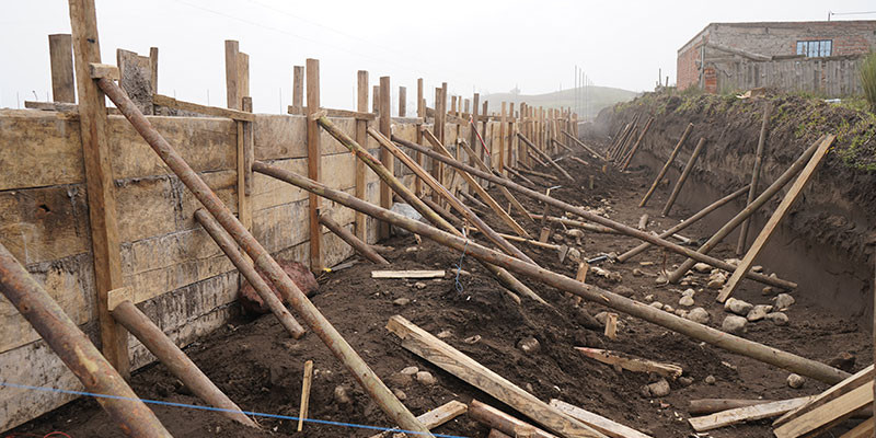 AVANZAN LOS TRABAJOS DEL CERRAMIENTO DEL ESTADIO EN GALTE PAKCHA