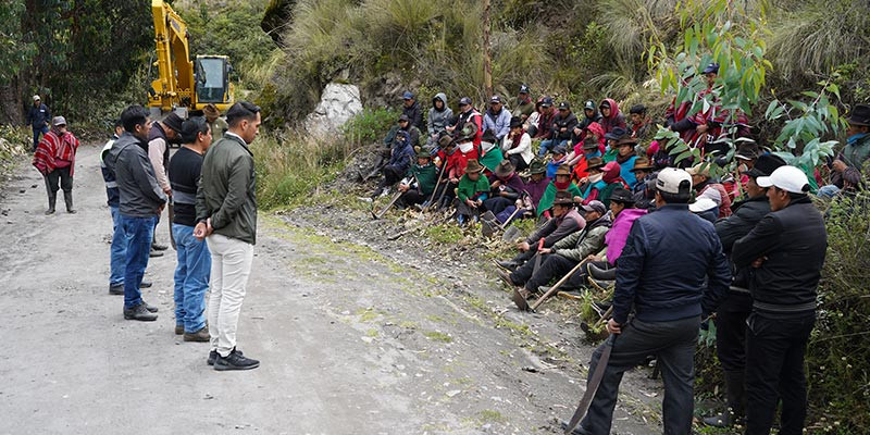 SOCIALIZACIÓN E INICIO DE TRABAJO  DE LASTRADO VIAL EN CHAUZAN SAN ALFONSO